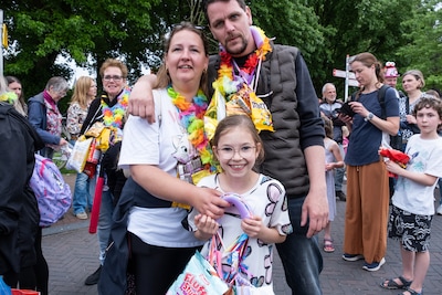 Na regen komt zonneschijn: Avondvierdaagse Amersfoort feestelijk voltooid met intocht door binnensta