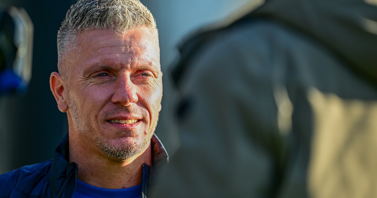 Edwin en Bryan Linssen herenigd bij NEC: Edwin trainer Onder 21-ploeg, clubicoon Leiwakabessy moet v