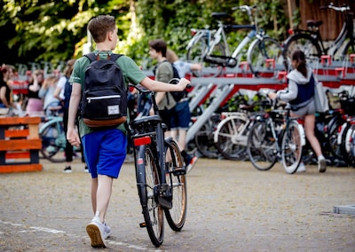 Back to school! Op deze datum gaan de Deventer scholen weer open