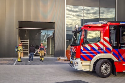 Brand bij verkoper dure occasions Auto Reinhard in Amersfoort