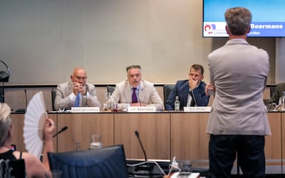 Gemeenteraad Epe stemt vijf wethouders in, maar niet zonder slag of stoot: ‘Slechtste antwoord van d