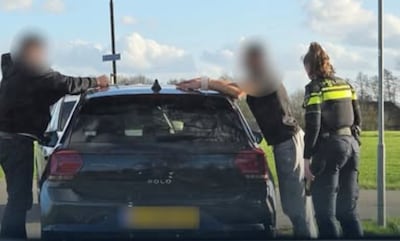 Bankpas en waardevolle spullen inleveren? Minderjarige ruikt zijn kans, maar oude man laat zich niet