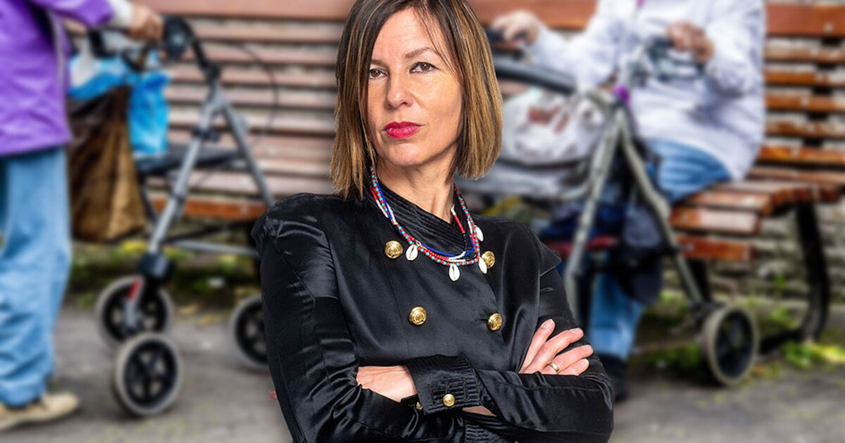 Van vriendinnen hoor ik dilemma's rond oude ouders die steeds slechter worden | Columns Phaedra Werk