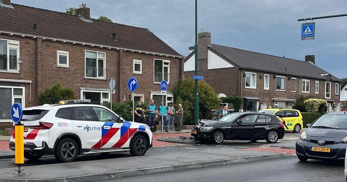 Auto beschadigd bij ongeval op Ossendamweg in Soest